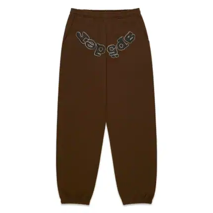 Stylish brown sweatpants with rhinestone "Sp5der" logo detail. Perfect for streetwear and casual fas.